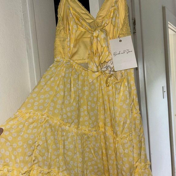 Yellow Backless Dress - Picture 2 of 2